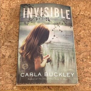 🍒Books 3 for $10🍒Invisible by Carla Buckley